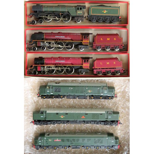 305 - HORNBY / BACHMANN / 00 gauge Locos comprising: Bachmann Peak Diesel Loco “Leicestershire and Derbysh... 