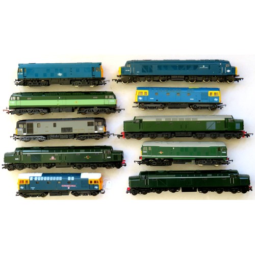 327 - LIMA / JOUEF / MAINLINE / HORNBY  00 gauge Diesel / Electric Locos comprising: Lima Class 33 “Earl M... 