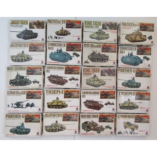 299 - NITTO 1/76 scale MILLITARY MODEL kits to include KING TIGER and GUN MOTOR CARRIAGE. Complete in Exce... 