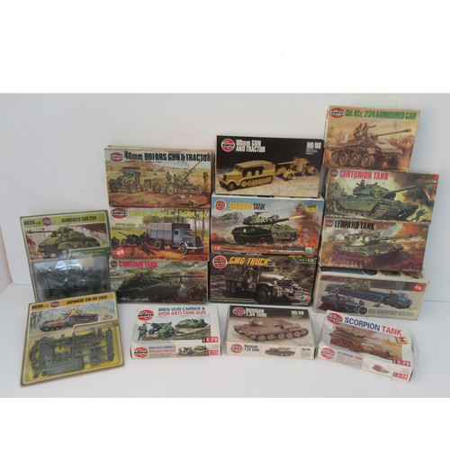 302 - AIRFIX 1/72 scale MILLITARY MODEL kits to include CENTURION TANK and LEOPARD TANK. All unchecked in ... 