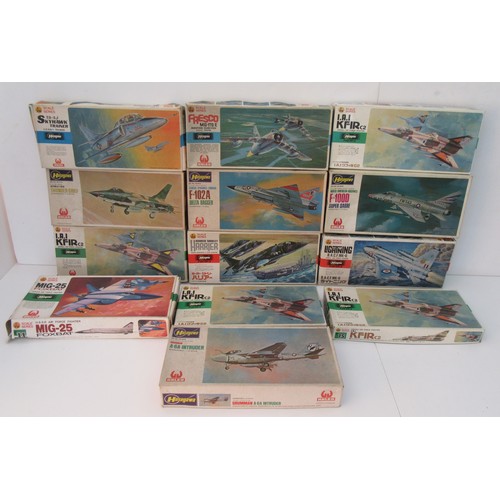 308 - HASEGAWA 1/72 scale AIRCRAFT MODEL kits to include HAWKER SIDDELEY HARRIER and MIG 170/E. All in Sea... 