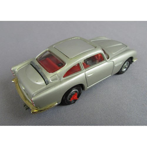 119 - CORGI 270 James Bond Aston Martin DB5 complete with sealed instruction pack. Very Near Mint in a Nea... 