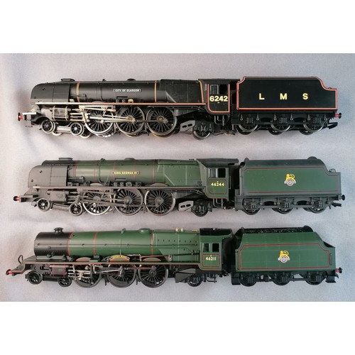 470 - HORNBY (CHINA) 00 Gauge 4-6-2 Loco’s comprising LMS Coronation class No 6242 City of Glasgow black, ... 