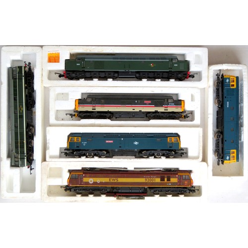 80 - HORNBY / LIMA / AIRFX 00 gauge Diesel Locos comprising: Hornby Class 47 “Rail Riders” No. 47406 BR b... 