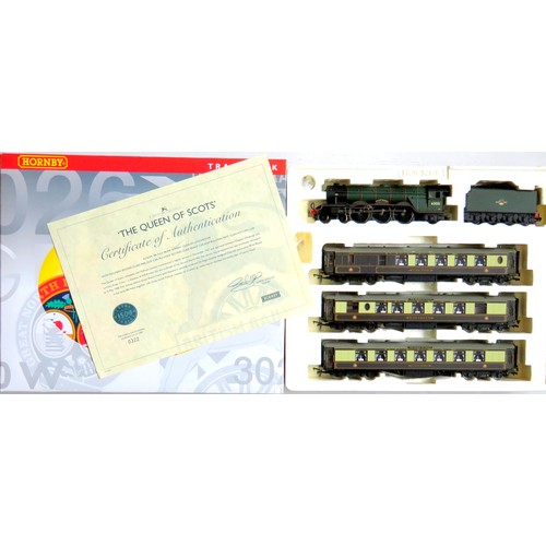 92 - HORNBY (China) 00 gauge R2365M “Queen of Scots” Train Pack containing: Class A3 “Blink Bunny” Loco a... 