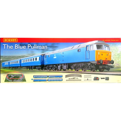 93 - HORNBY (China) 00 gauge R1093 “The Blue Pullman” Train Set containing: Class 47 “Dionysos” Diesel Lo... 