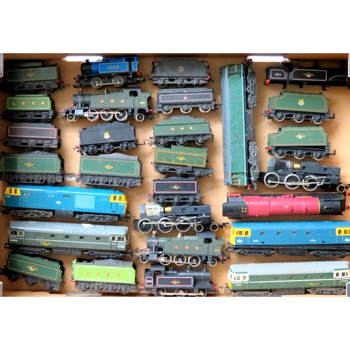 94 - HORNBY / BACHMANN / MAINLINE etc. 00 gauge Locos, Loco Bodies, Chassis, Tenders etc., all ideal for ... 