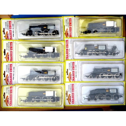 124 - BACHMANN 00 gauge 8 x Loco Chassis Units to include: 35-300, 35-275, 35-600 etc. All unused in origi... 