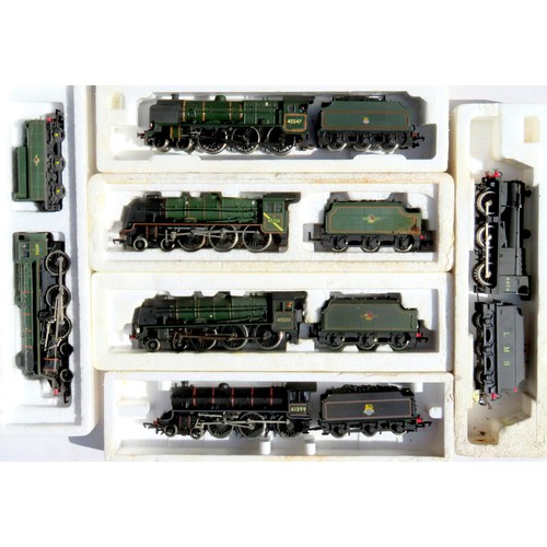 138 - BACHMANN / HORNBY / MAINLINE / AIRFIX 00 gauge Steam Locos comprising: Bachmann 4-6-0 Loco and Tende... 