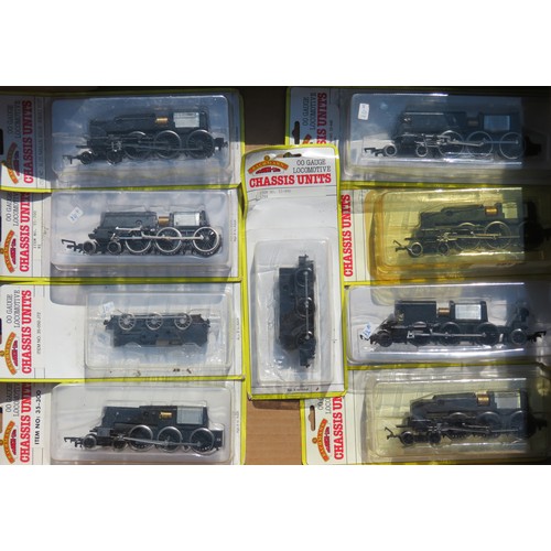 157 - BACHMANN 00 gauge 9 x Replacement Loco Chassis Units to include: 35-400, 35-900, 35-600 plus others.... 