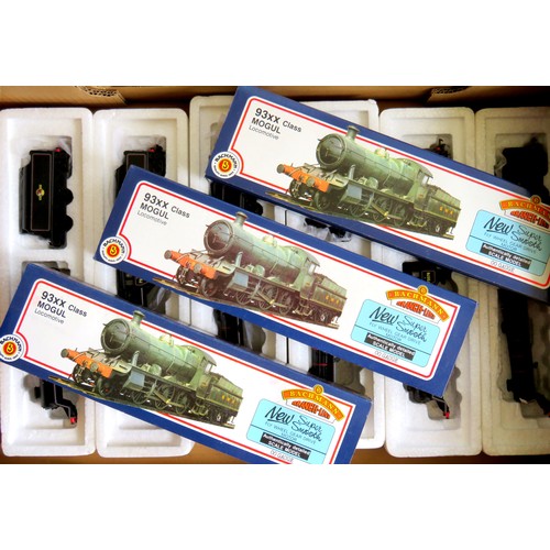 222 - BACHMANN 00 gauge 3 x 31-803 93xx Loco and Tender Tops GWR black (Loco Body and Tender Top only – no... 
