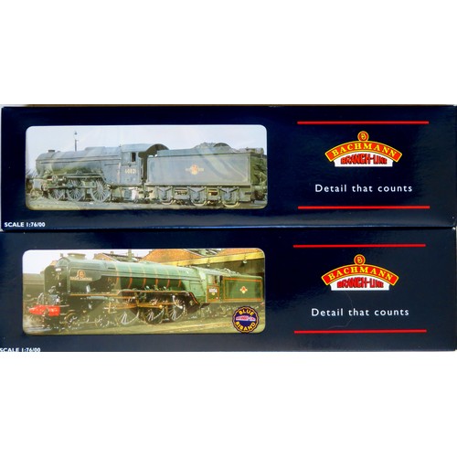 270 - BACHMANN 00 gauge Steam Locos comprising: 31-559 Class V22-6-2 “Green Arrow” Loco and Tender No. 608... 