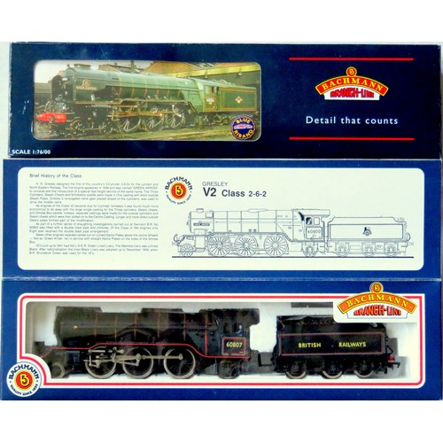 300 - BACHMANN 00 gauge Locos comprising: 32-551 Class A1 4-6-2 “Aberdonian” Loco and Tender No. 60158 BR ... 