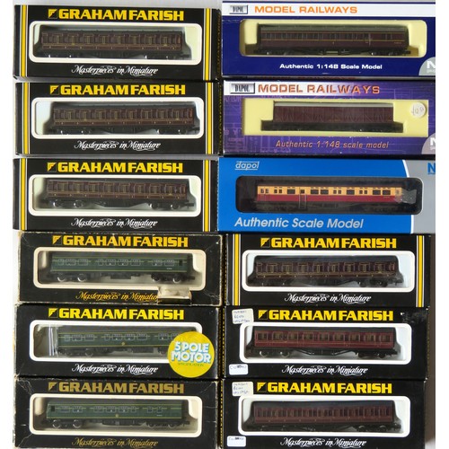 598 - GRAHAM FARISH / DAPOL N gauge comprising: Graham Farish Class 101 3-Car BR green DMU comprising powe... 