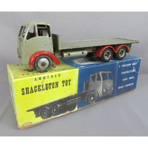 579 - SHACKLETON Foden FG Flatbed Lorry, Grey with Red mudguards. Good with reproduction Box and paperwork... 