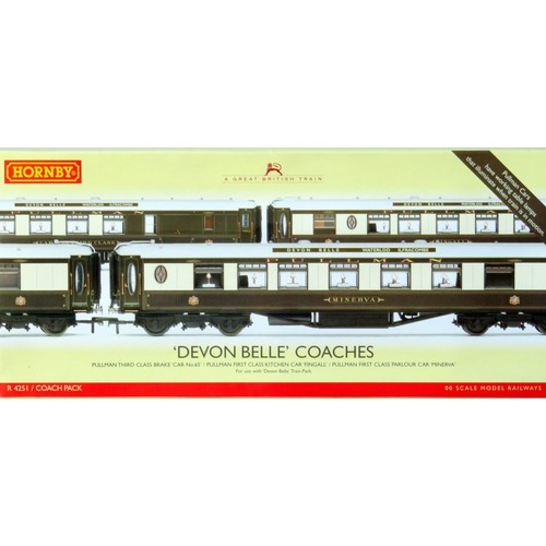 58 - HORNBY (China) 00 gauge R4251 “Devon Belle” Coach Pack containing 3 x Pullman Cars with lights (1st ... 