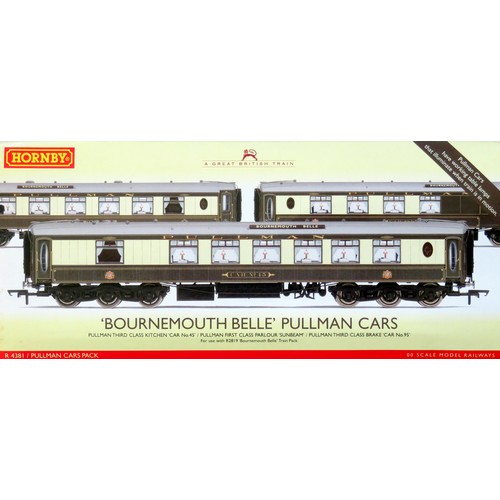 60 - HORNBY (China) 00 gauge R4381 “Bournemouth Belle” Pullman Cars Coach Pack containing: 3 x Pullman Ca... 