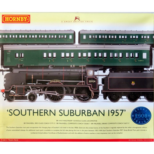 66 - HORNBY (China) 00 gauge R2815 “Southern Suburban 1957” Train Pack containing: Schools Class 4-4-0 “H... 