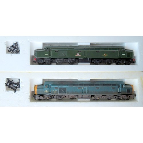 96 - JOUEF 00 gauge Diesel Locos comprising: 8912 Class 40 No. 40024 BR blue weathered. Good in Poor to F... 