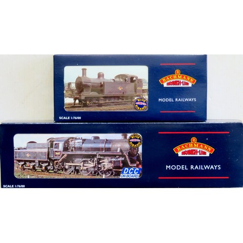 157 - BACHMANN 00 gauge 32-953DC (DCC on Board) Standard Class 4MT 2-6-0 Loco and BR2B Tender No. 76020 BR... 