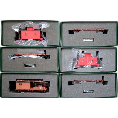 335 - BACHMANN Spectrum On30 American Outline Rolling Stock comprising: 2 x 27314 Flat Car PPR, 1 x 27399 ... 