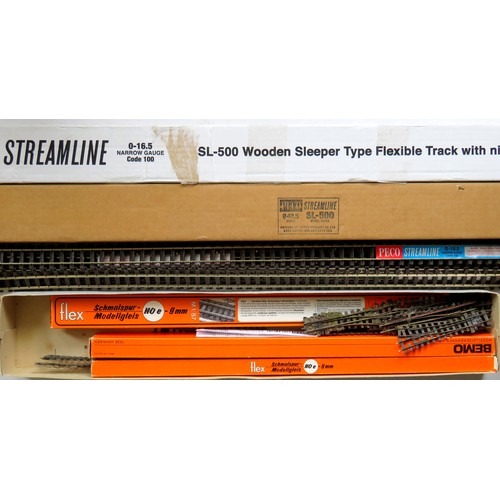 361 - PECO O-16.5 Track comprising: 2 x Boxes of SL-500 Wooden Sleeper Type Flexible Track with Nickel Sil... 