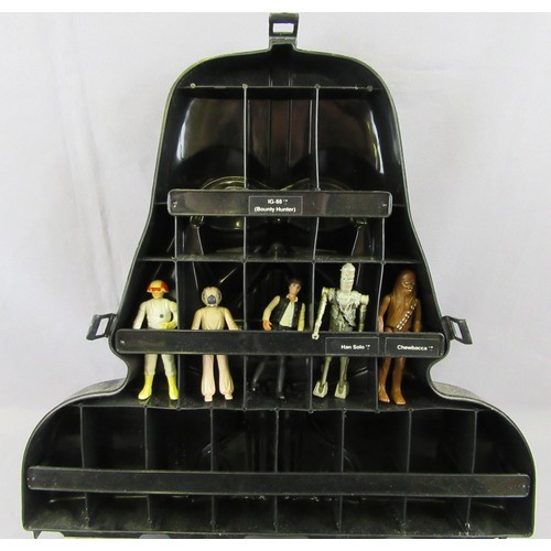 239 - STAR WARS Carry Case with 18 assorted vintage figures. Figures are Good to Excellent in a Good Plus ... 