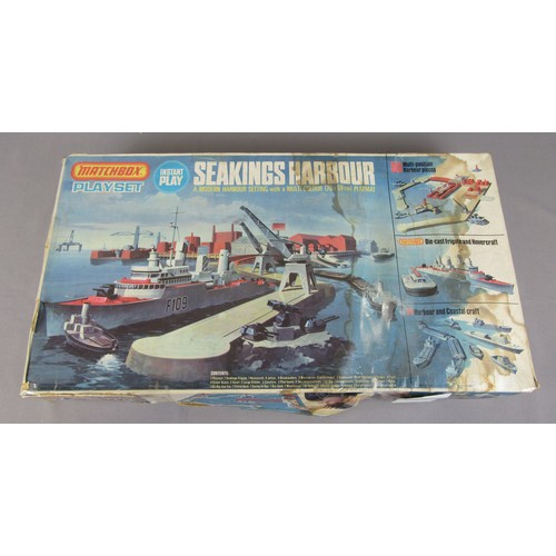 403 - MATCHBOX SEAKINGS collection to include Harbour Set (incomplete) plus 55 unboxed models, Good to Exc... 