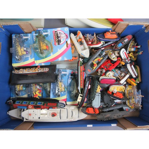 411 - ASSORTED Boats & Ships to include Britain’s Dingy’s, Ertl Tug Boats, various plastic boats and 3 pon... 