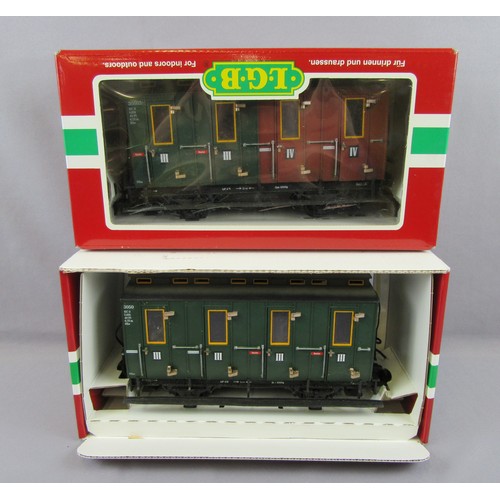 380 - LGB G Scale 3.5” Gauge 4 Wheel Carriages comprising Composite III/IV class Greem/Brown Cat No 30503.... 