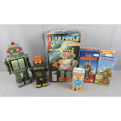 394 - PLASTIC ROBOTS to include Star Force TV Robot by David Halsall Toys 30cm tall, 2x Ha Ha Toy Robot, A... 