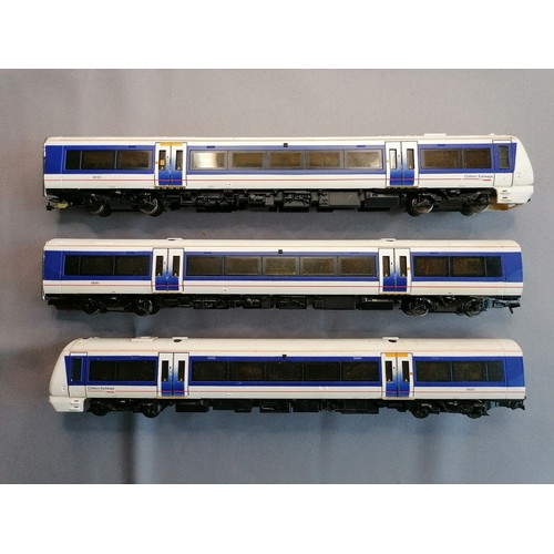 556 - BACHMANN 00 Gauge Chiltern Railways unit comprising 3 cars 168 DMU Driver Motor Coach, Trailer Coach... 