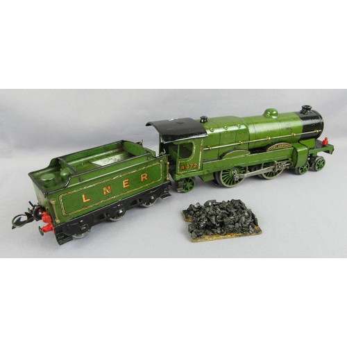 538 - HORNBY 0 Gauge 20volt Electric 4-4-2 Locomotive LNER Class A1 No 4472 Flying Scotsman with 6-wheel t... 