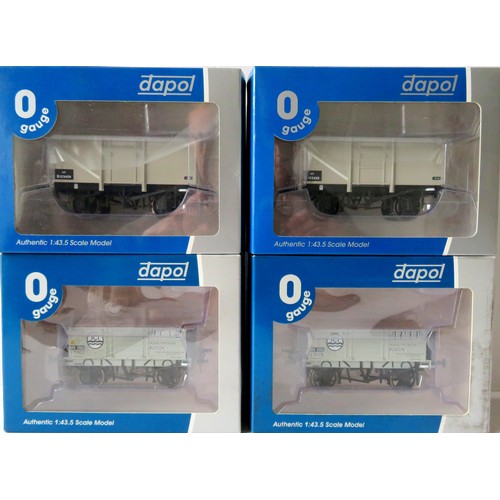 211 - DAPOL O gauge Goods Wagons comprising: 2 x Tower Models Limited Editions (ICI 5-Plank Alkali Divisio... 