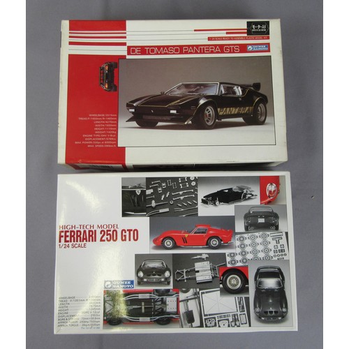 532 - GUNZE SANGYO 1:24 Ferrari 250GTO and De Tomaso Pantera GTS. Both appear unused in Near Mint Boxes. (... 