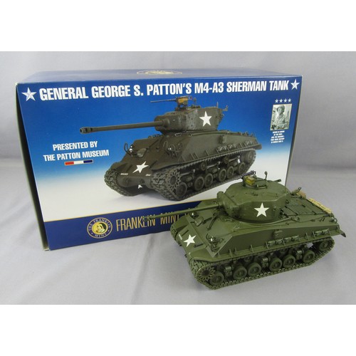 570 - FRANKLIN MINT 1/24 B11Z048 General S.Patton’s M4-A3 Sherman Tank. Mint in a Near Mint Box.