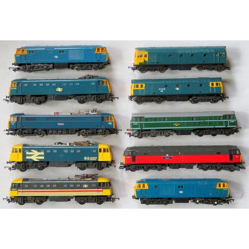 561 - HORNBY / LIMA 00 gauge 10 x Locos comprising: 4 x Single pantograph Overhead Electric Locos, 4 x Bo-... 