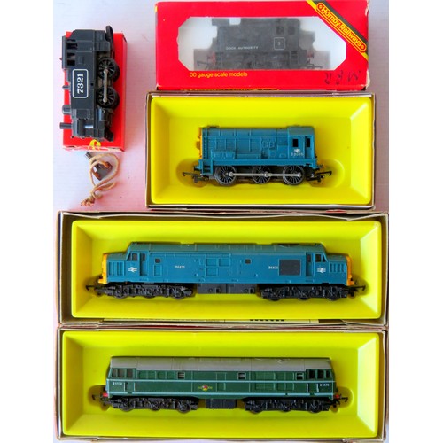 554 - HORNBY 00 gauge Locos comprising: R357 A-1-A A-1-A Loco No D5572 BR green, R751 Co-Co Loco No. D6830... 