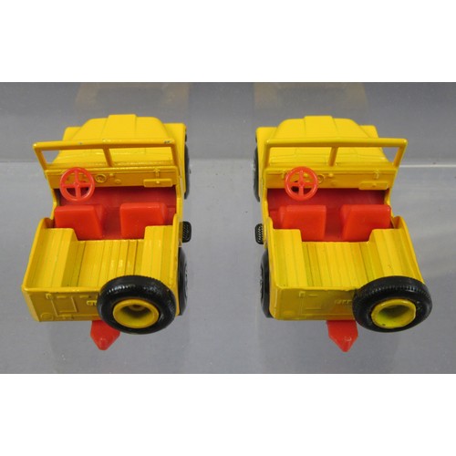 412 - MATCHBOX SUPERFAST 2x No.6 Ford Pick-up Truck and 2x No.72 Standard Jeep. Near Mint to Mint in Excel... 