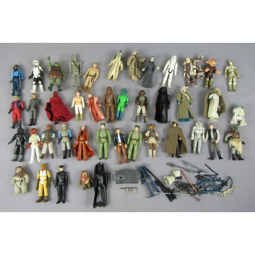 298 - VINTAGE KENNER / PALITOY STAR WARS figures plus assorted accessories. Good to Excellent, unboxed. (4... 