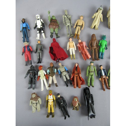 298 - VINTAGE KENNER / PALITOY STAR WARS figures plus assorted accessories. Good to Excellent, unboxed. (4... 