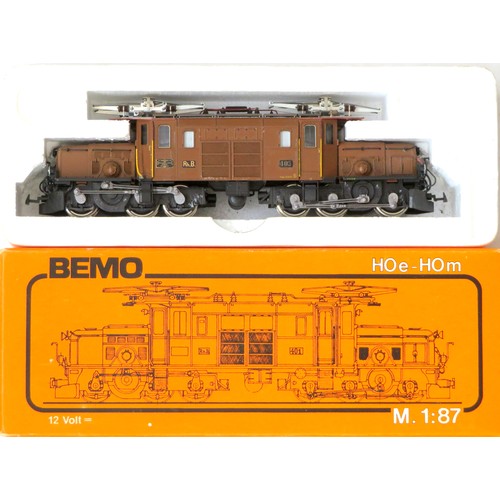 81 - BEMO HOm gauge 1255 RhB Class Ge 6/6 “Krokodil” Twin Pantograph Overhead Electric Loco No. 405 RhB b... 