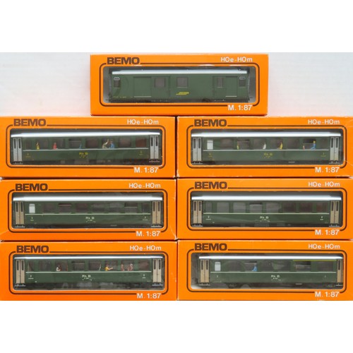100 - BEMO HOm Rake of 7 x RhB green livery Bogie Coaches comprising: 1 x 3254 2nd Class, 1 x 3255 2nd Cla... 