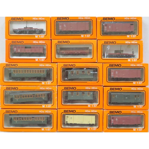 122 - BEMO HOe Continental Outline 15 x Bogie and 4-wheel Coaches and Goods Rolling Stock, various types a... 