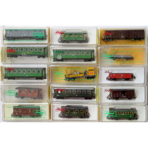 129 - LILIPUT HOe Continental Outline 15 x assorted Bogie and 4-wheel Coaches and Goods Rolling Stock, var... 