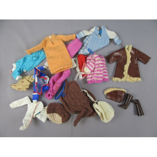 147 - VINTAGE SINDY Dolls and Accessories to include Sindy’s Home, Bed & Bedclothes, Hair Dryer, 3 dolls a... 