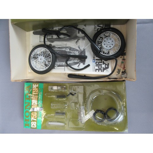 162 - TAMIYA 1:6 Honda CB750 Racing, part-built kit (fairing is damaged/broken) in a Good to Excellent Box... 