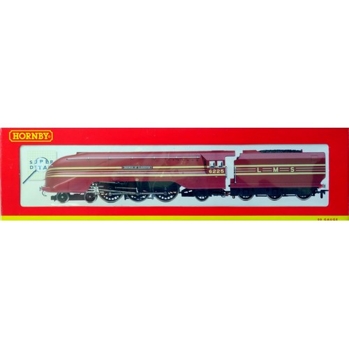 177 - HORNBY (China) 00 gauge R2179 Coronation Class 4-6-2 “Duchess of Gloucester” Loco and Tender No. 622... 