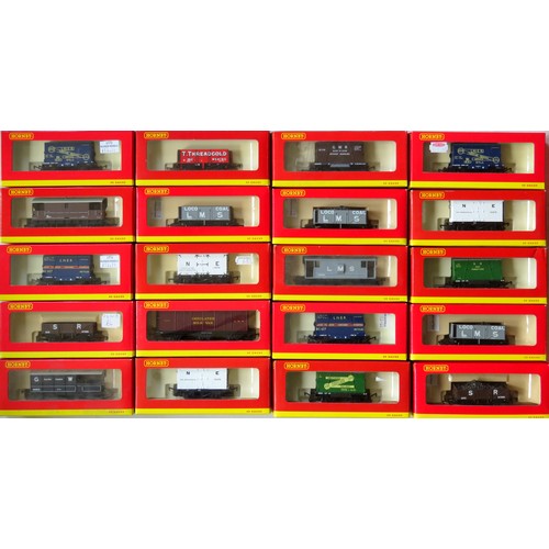 235 - HORNBY (China) 00 gauge 20 x Goods Rolling Stock to include: Private Owner, Conflat with Container, ... 