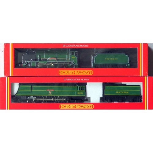 280 - HORNBY 00 gauge Southern Locos comprising: R320 West Country Class 4-6-2 “Exeter” Loco and Tender No... 